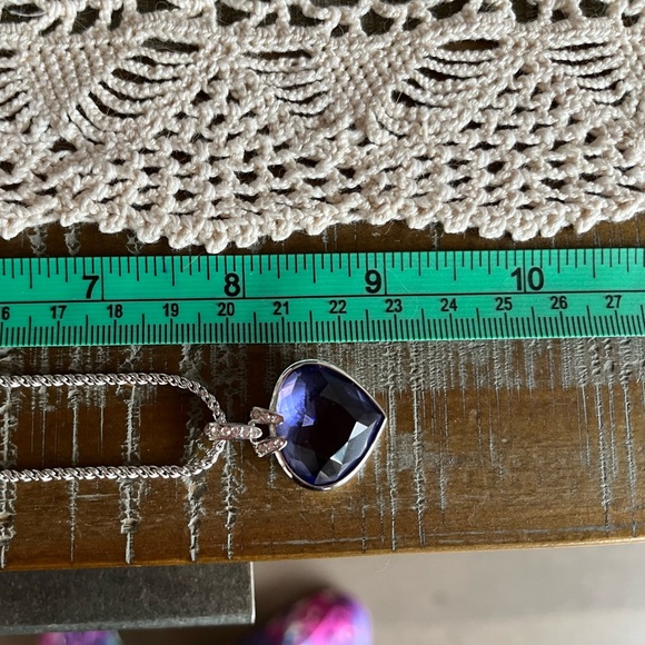 Swarovski purple heart necklace - Picture 3 of 5